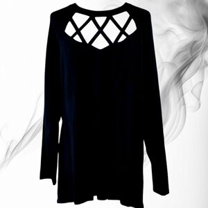 TORRID SIZE 1 SWEATER